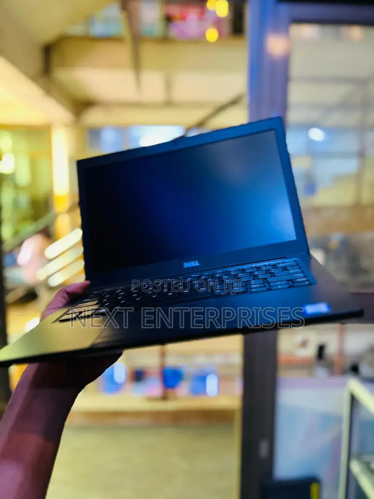 Laptop Dell Latitude 7390 8GB Intel Core I7 SSD 256GB