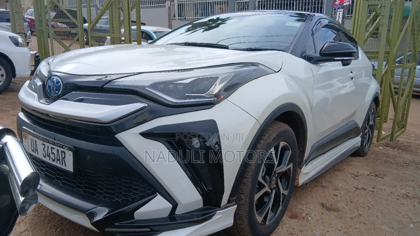 Toyota C-HR 2022 White
