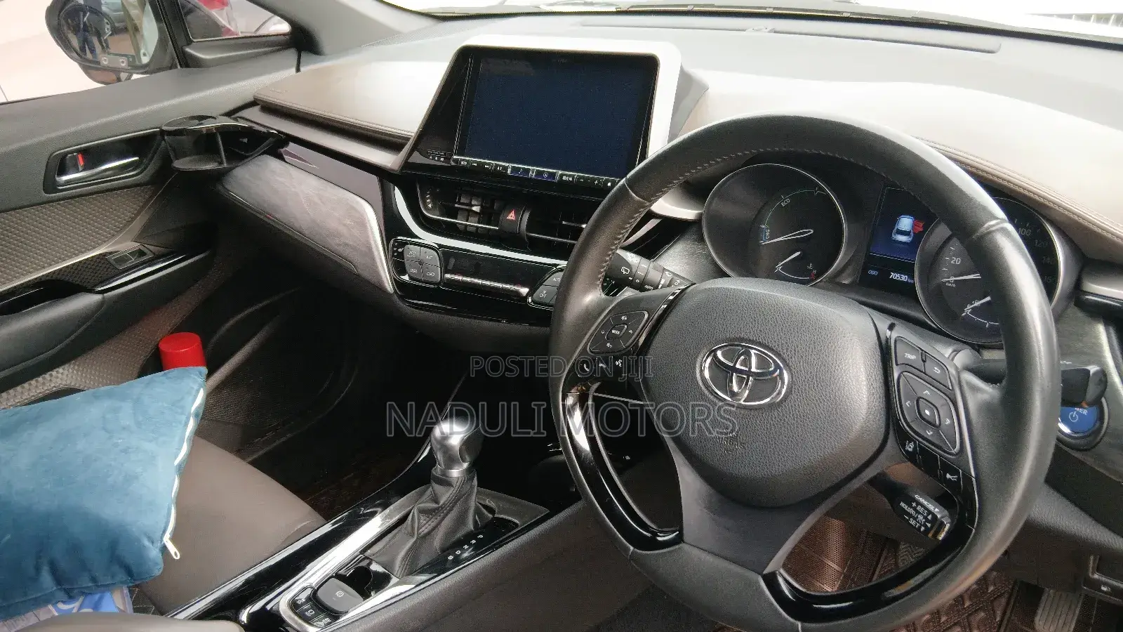 Toyota C-HR 2022 White