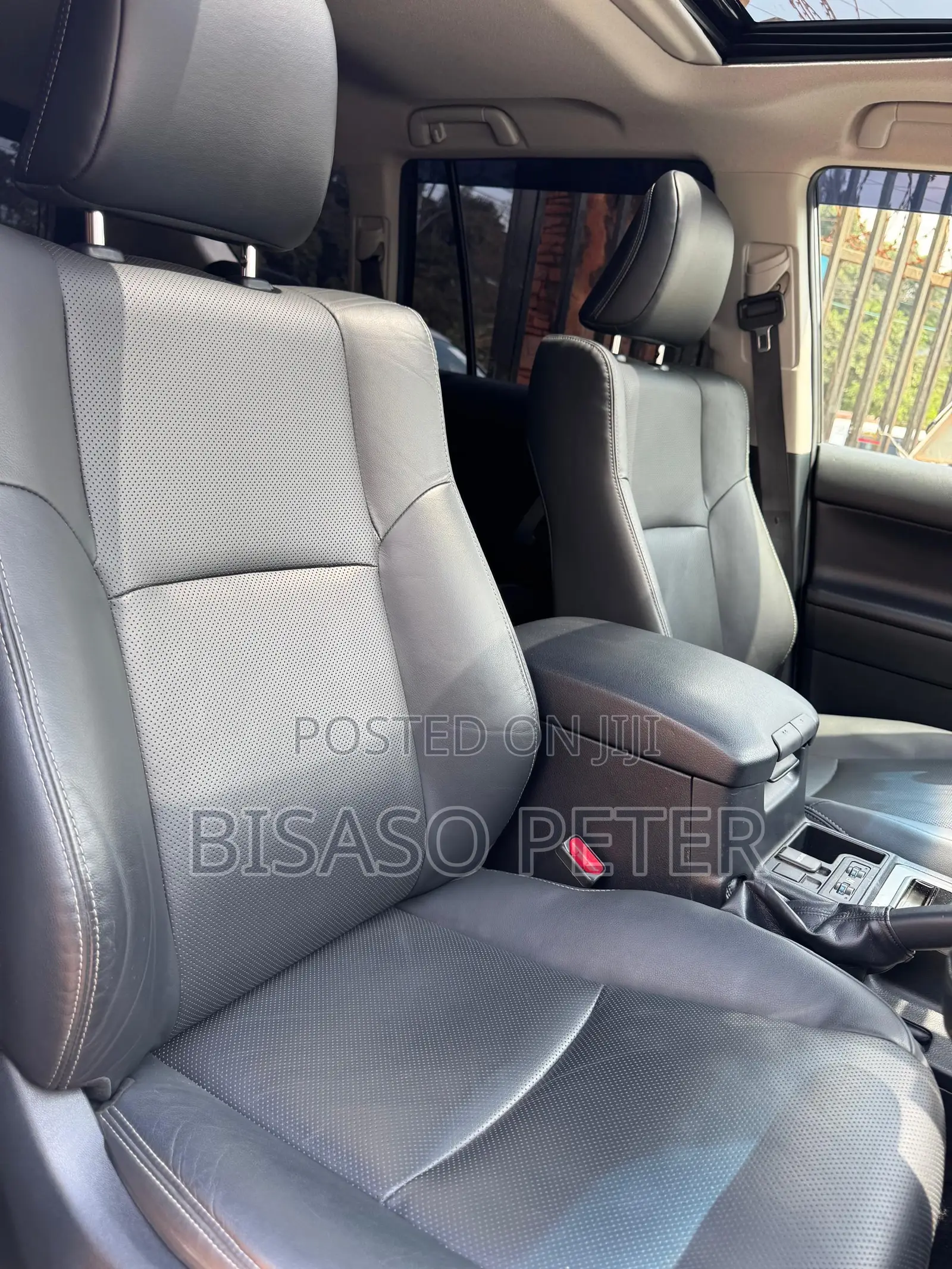 Toyota Land Cruiser Prado 2.7 2022 White