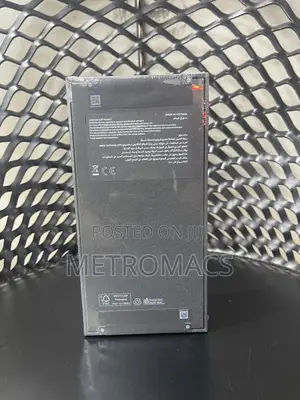 New Samsung Galaxy Z Flip7 256 GB Red