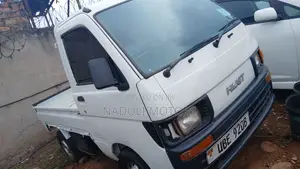 Nyongeza Mini Truck Hijet