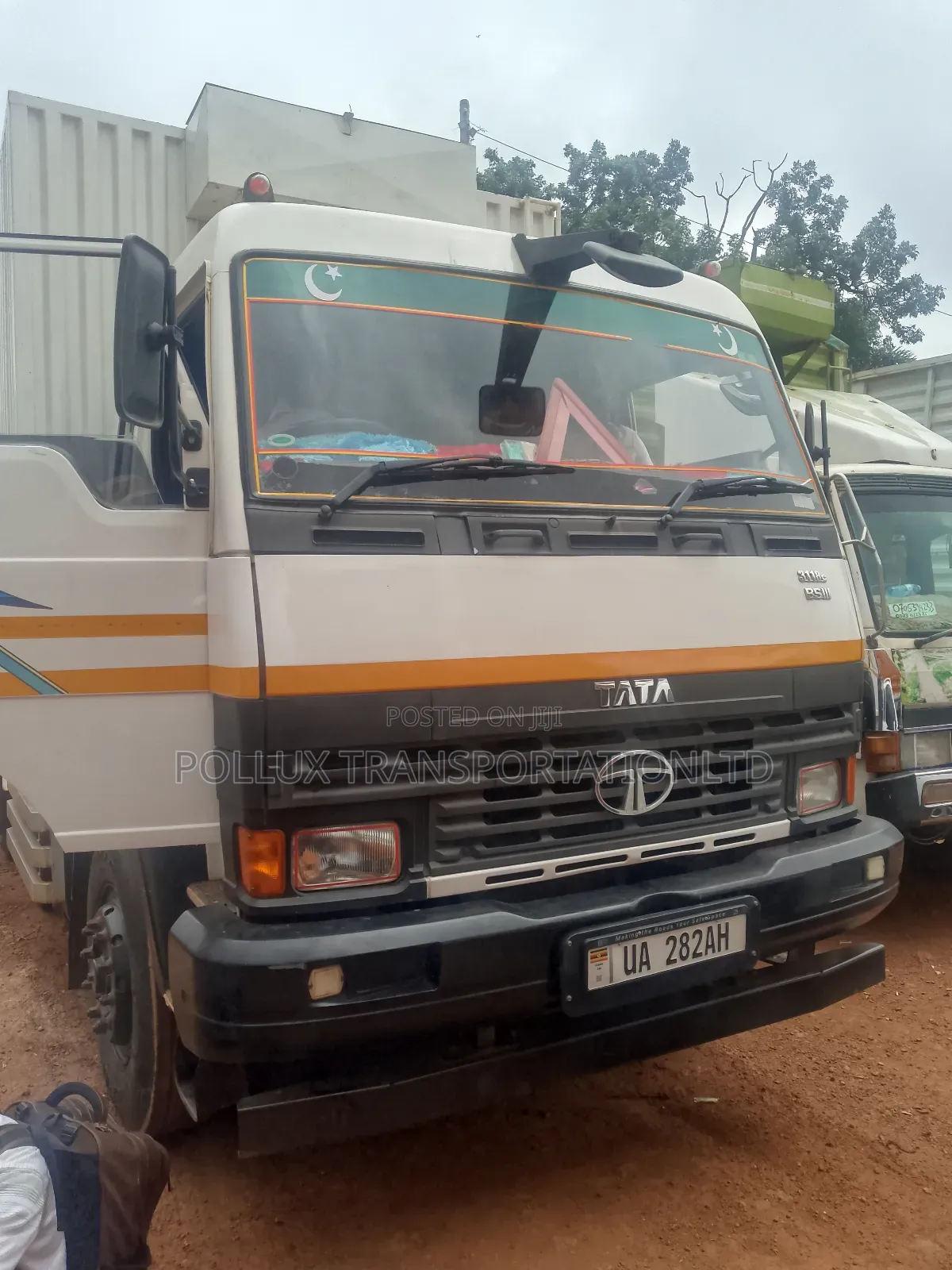 20 Tonnes Trucks Available For Hire
