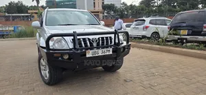 Photo - Toyota Land Cruiser Prado 2006 Silver