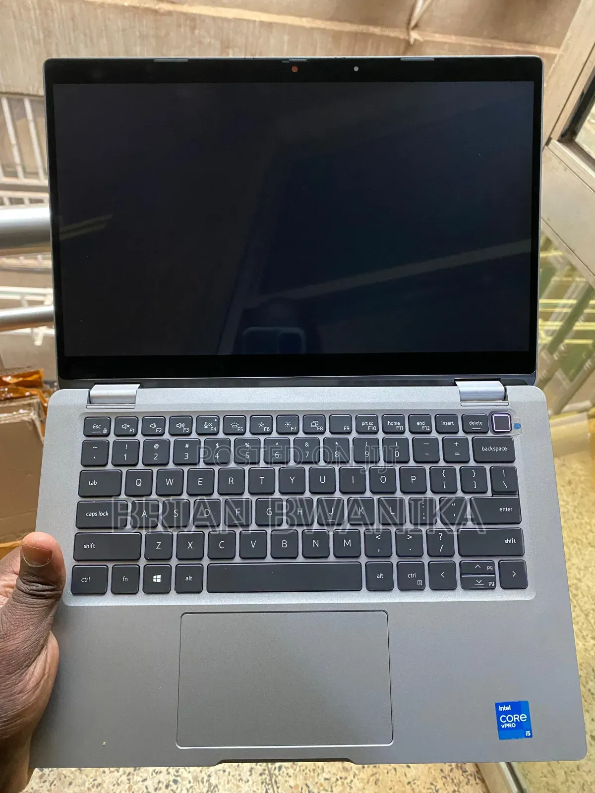 Laptop Dell Latitude 5320 16GB Intel Core I5 SSD 512GB