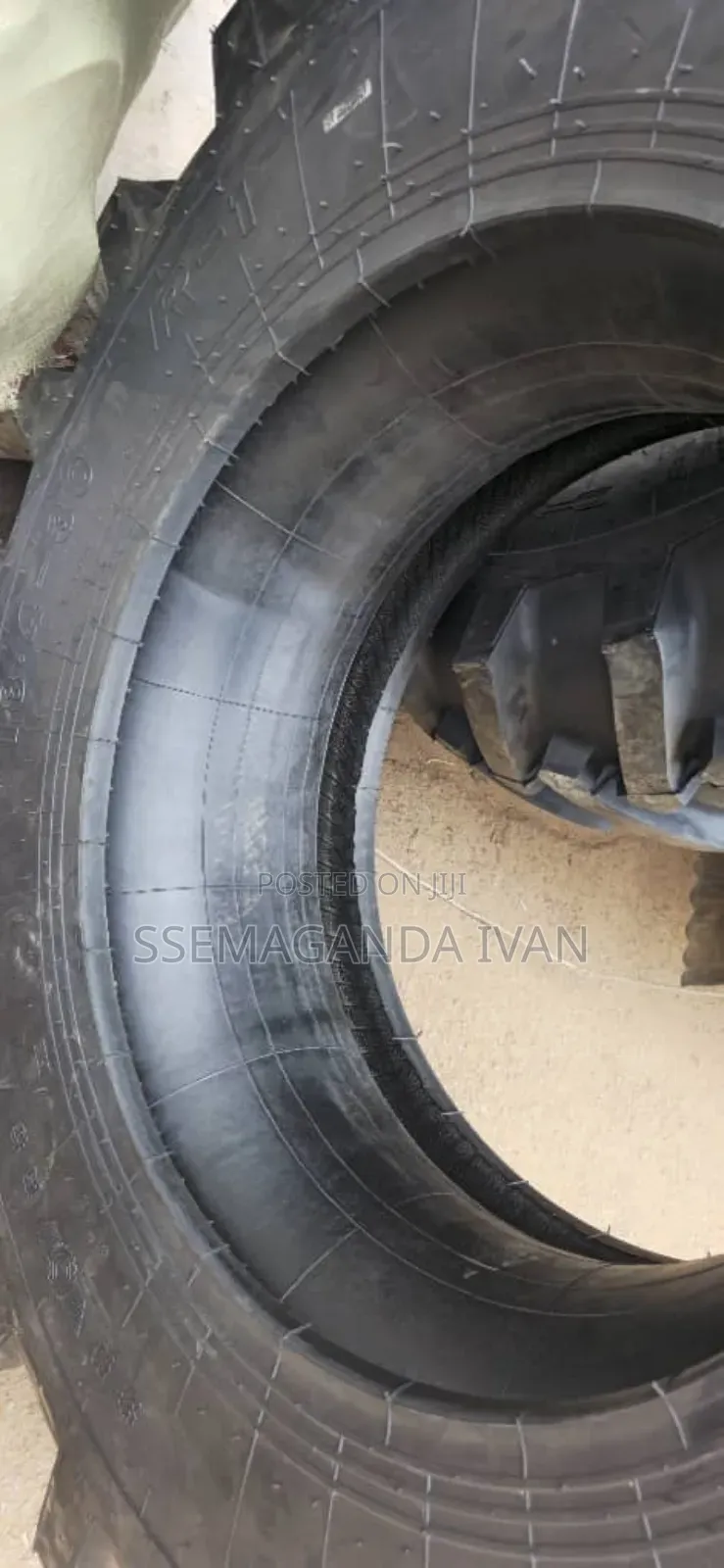 18.4r30 Original New Tyre