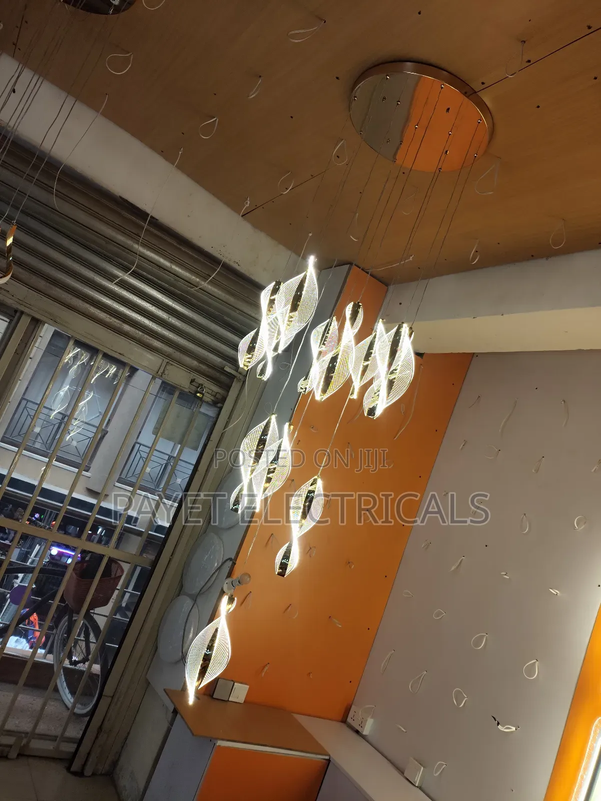 Queen Led Chandelier