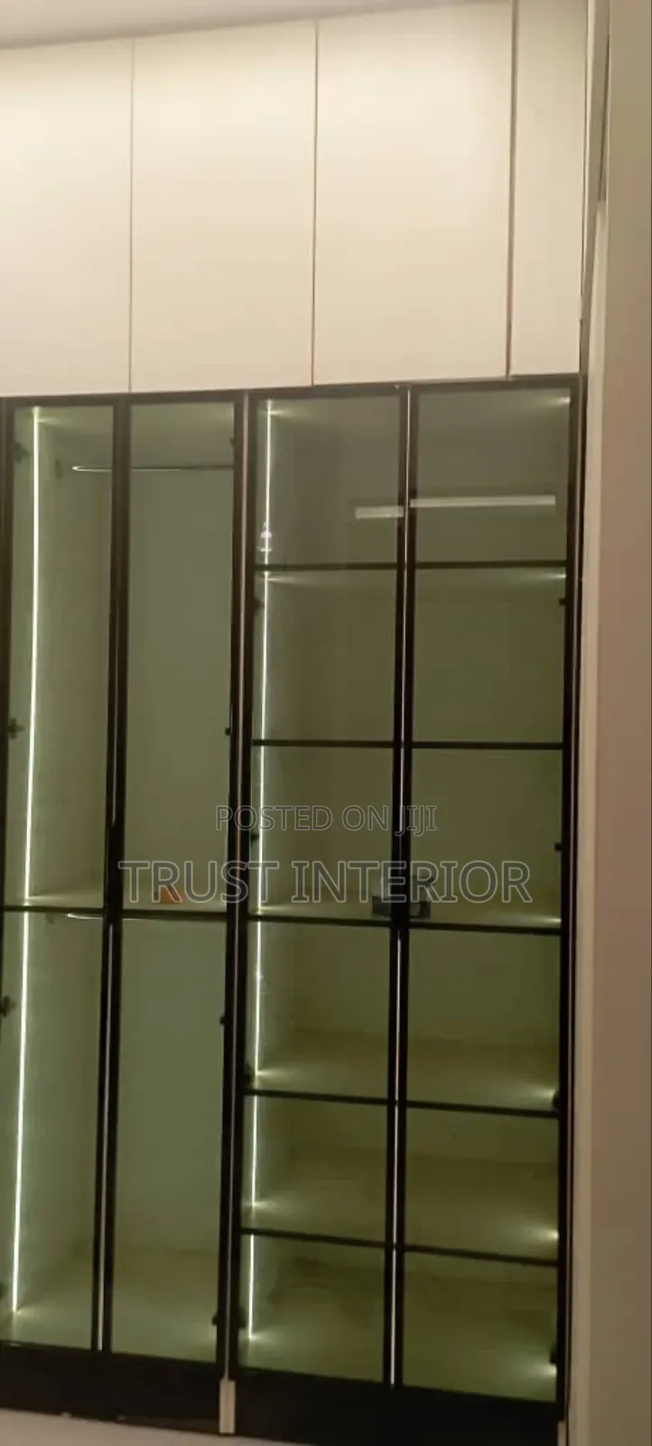 Wardrobe Engineers 12
