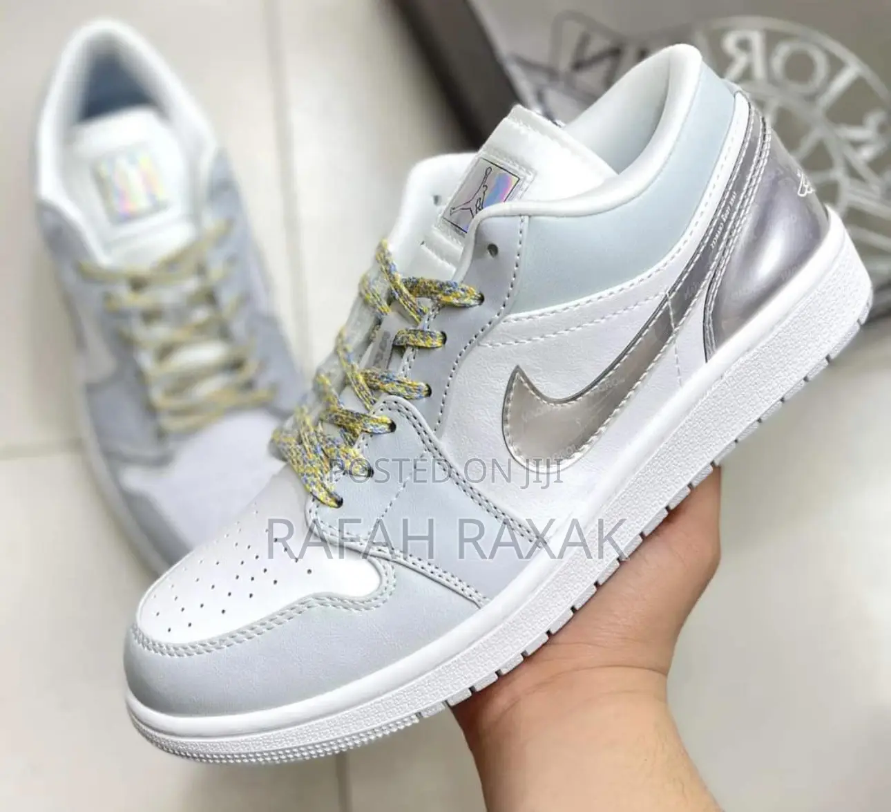 Original Nike Air Jordan 1 Low Se “Tear Way” Sneakers