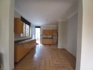Furnished 4bdrm Duplex in Kira Tarmack for sale