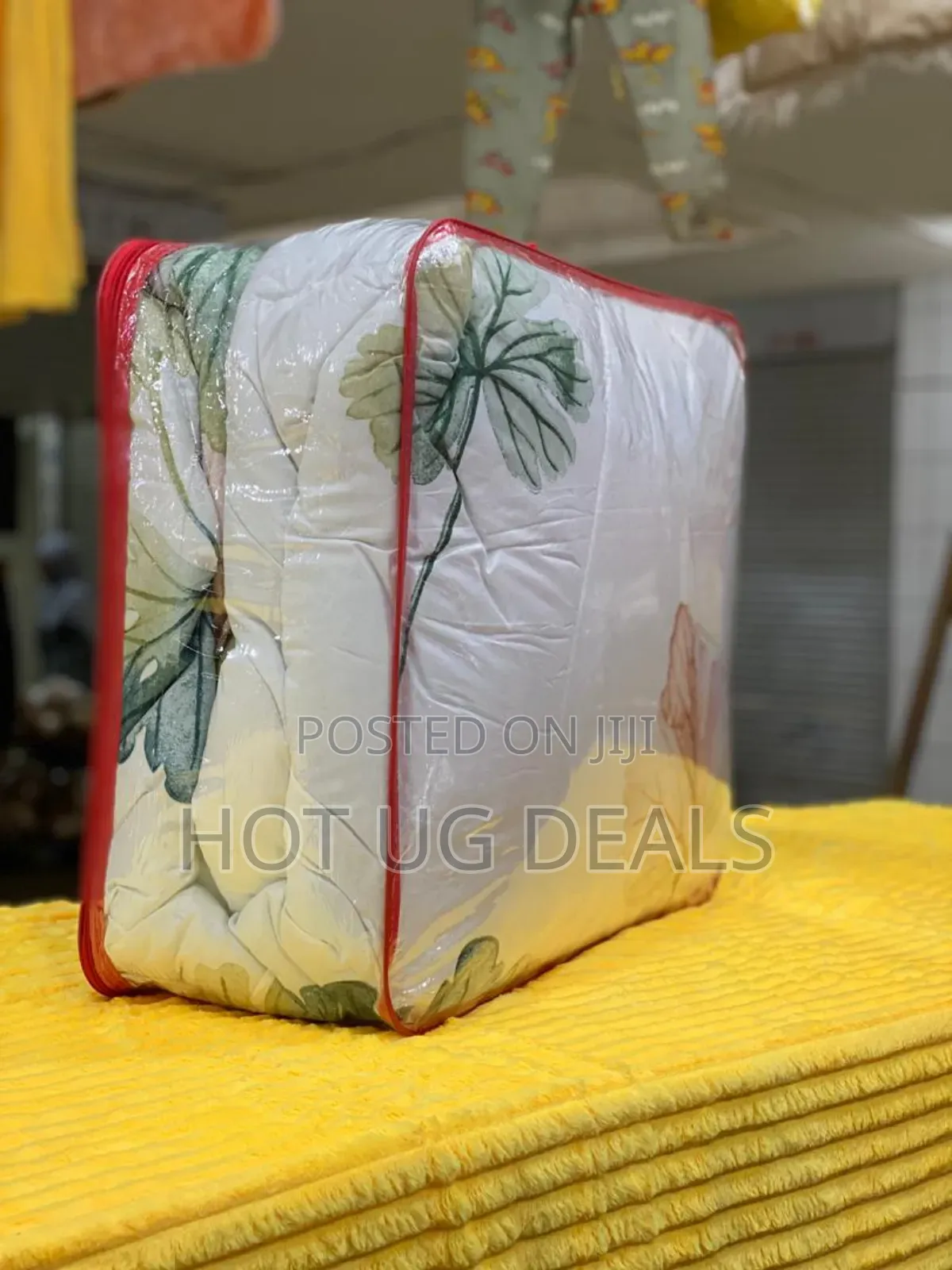 5x6 4pcs Premium Duvet Set With Bedsheet  2 Pillowcases - Multicolor
