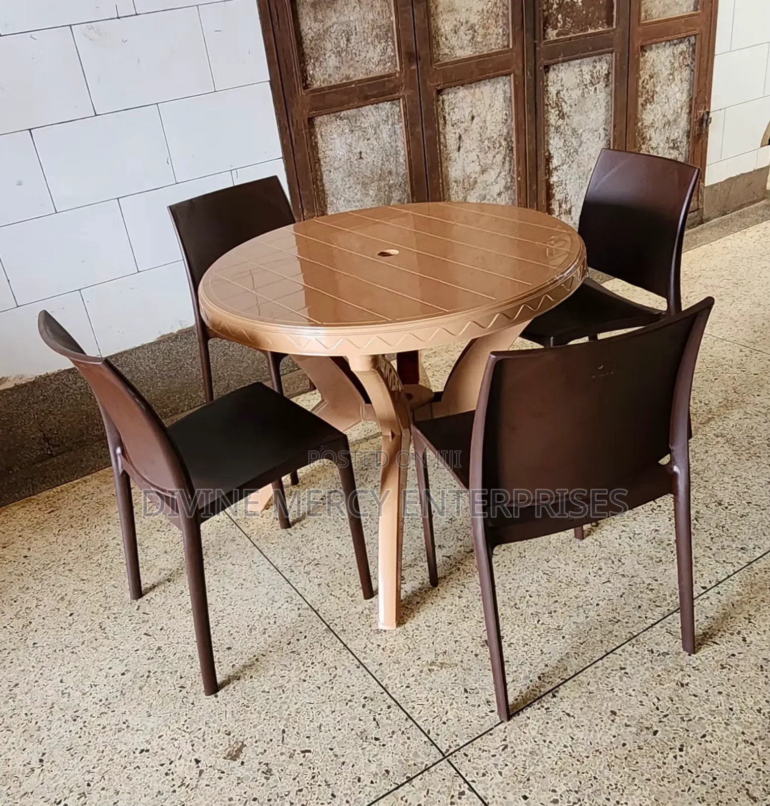 Round Table and Seats