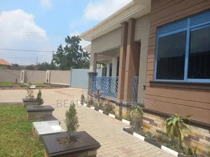 Furnished 4bdrm House in Kira for sale