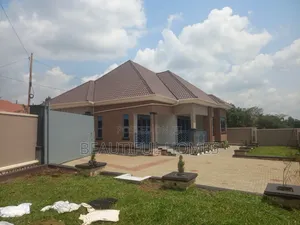 Furnished 4bdrm House in Kira for sale