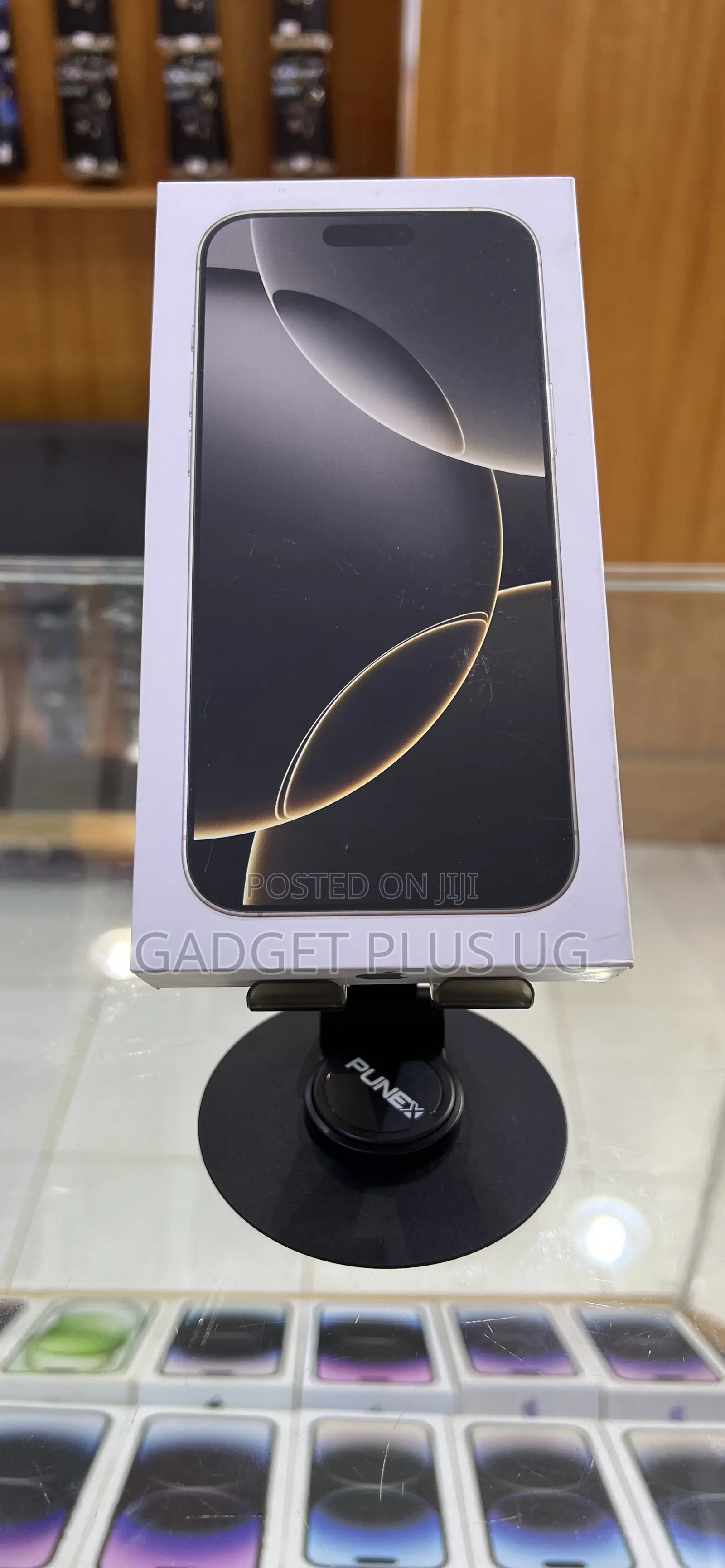 New Apple iPhone 16 Pro Max 256 GB Gray