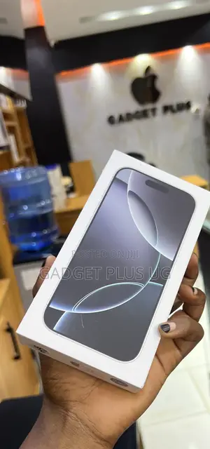 New Apple iPhone 16 Pro 256 GB White