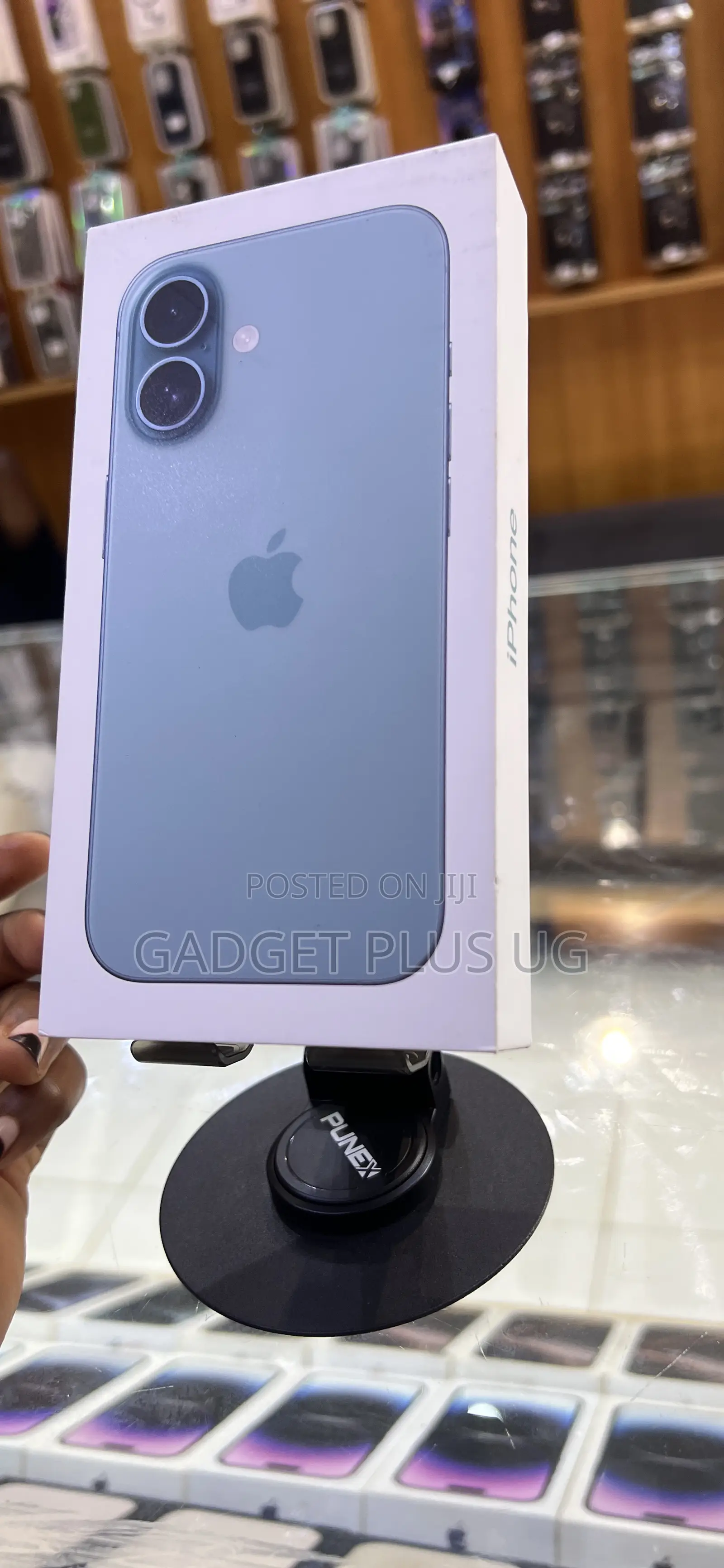 New Apple iPhone 16 256 GB
