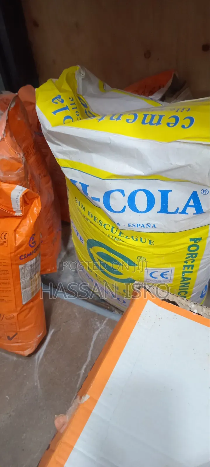 Cemi Cola Adhesive and Grout