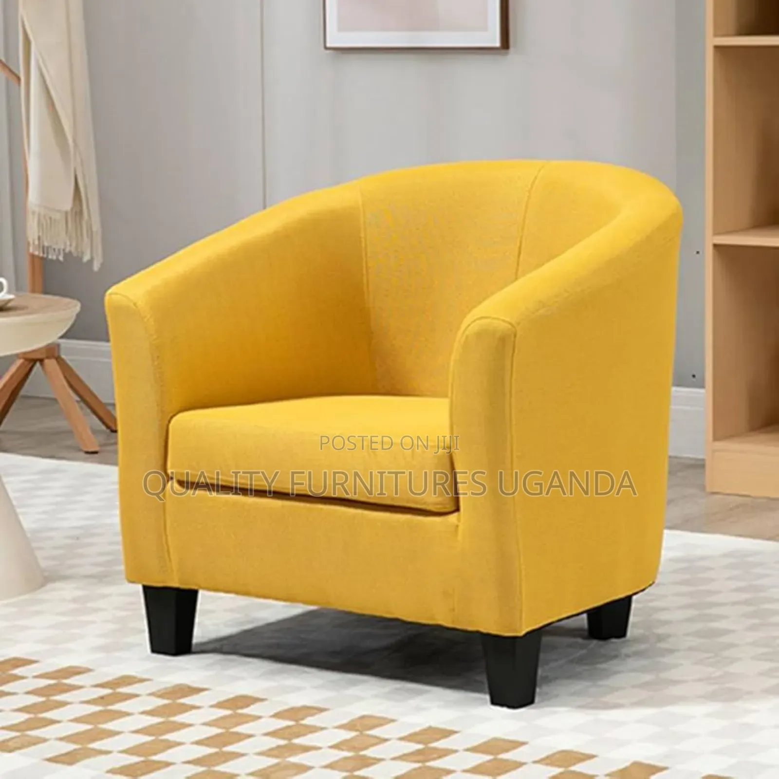 Funky Yellow Seater