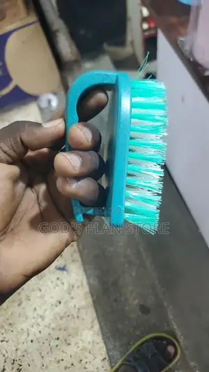 Hard Scrubbing Brushes