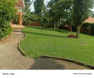 4bdrm Bungalow in Lubowa Housing, Central Division for sale