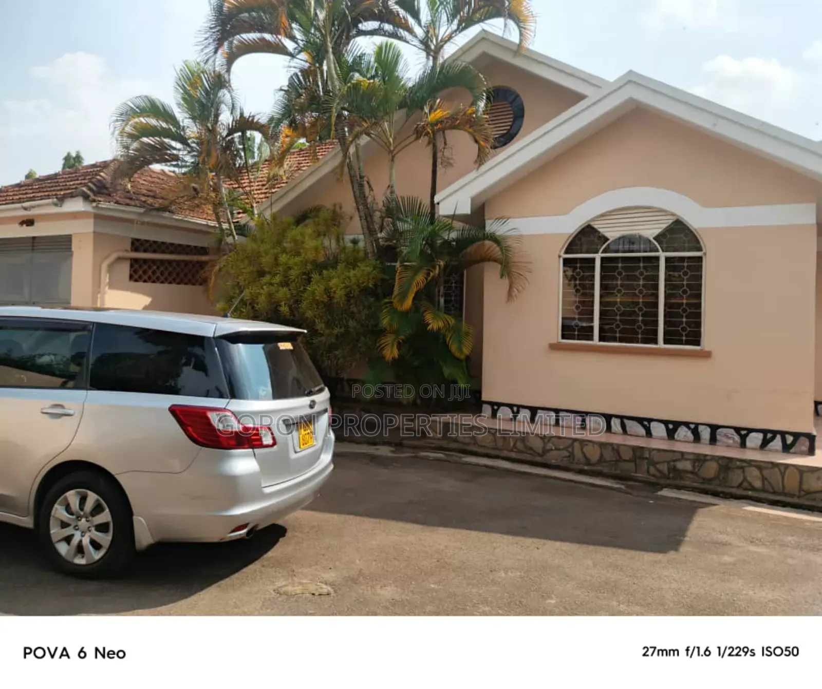 4bdrm Bungalow in Lubowa Housing, Central Division for sale