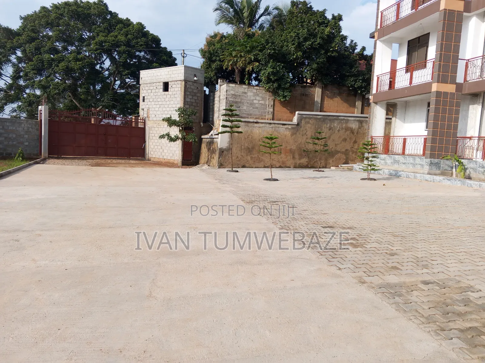 3bdrm Apartment in Lubowa, Makindye for rent