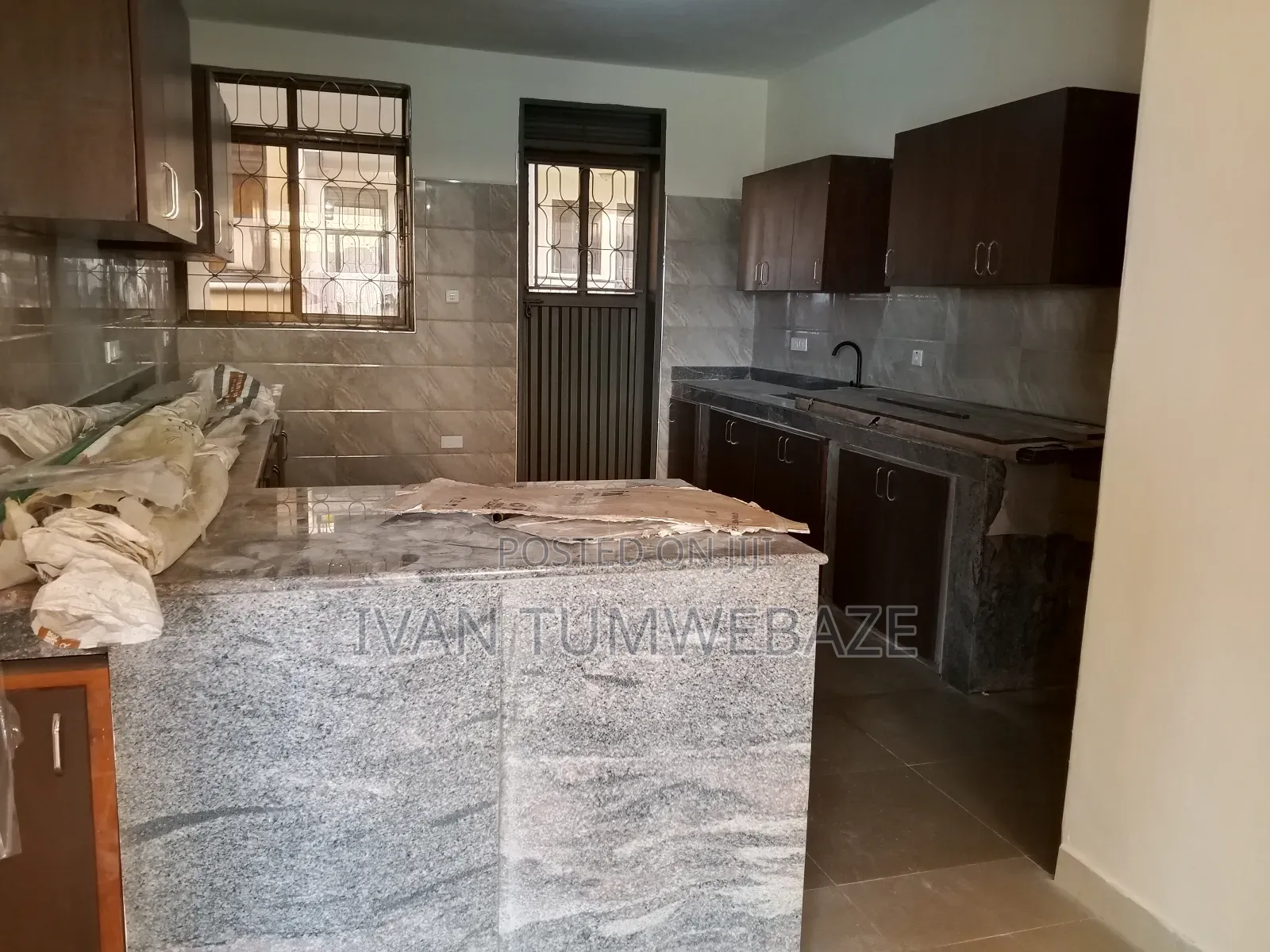 3bdrm Apartment in Lubowa, Makindye for rent