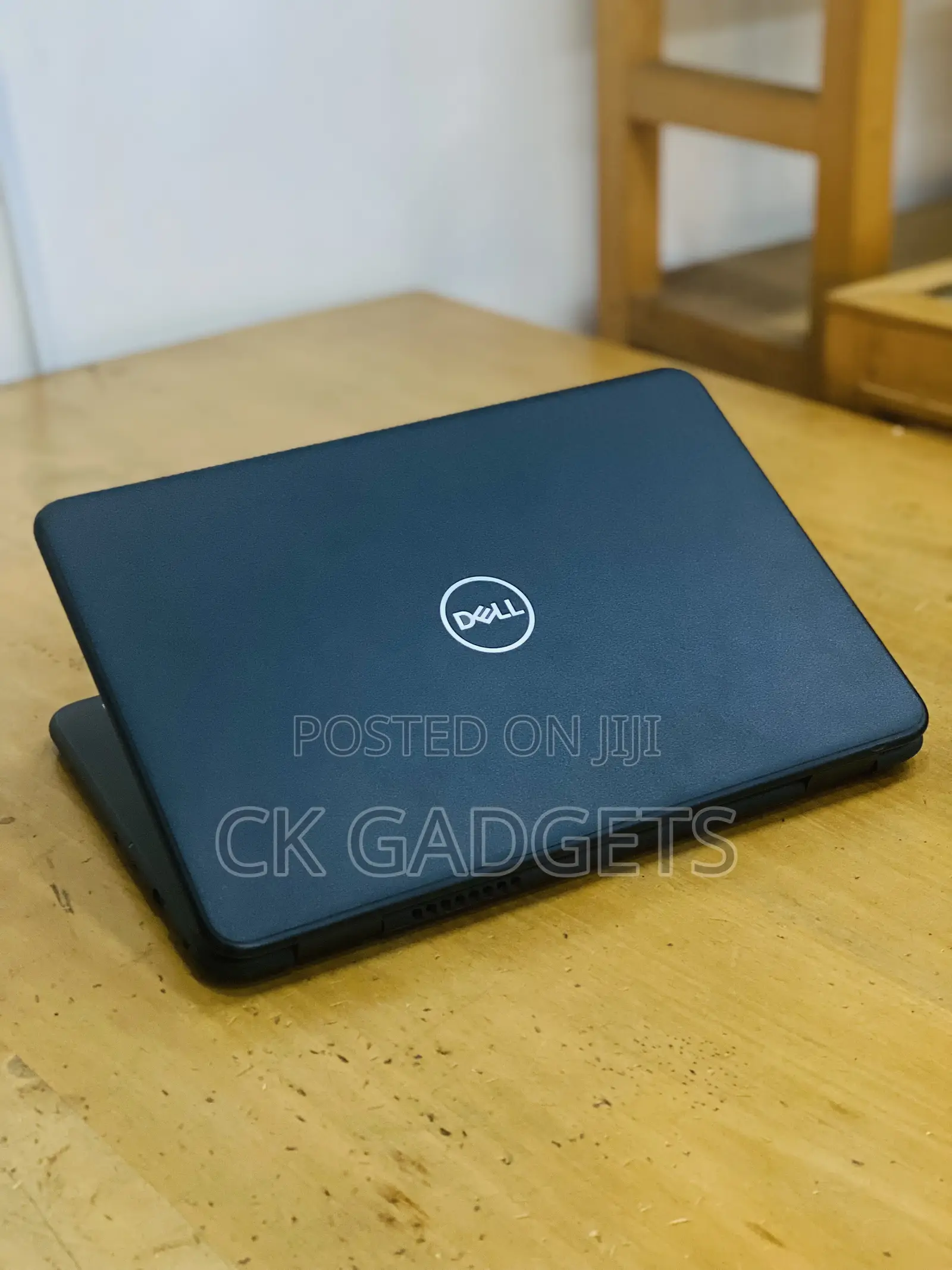 New Laptop Dell Latitude 3310 8GB Intel Core I3 SSD 256GB