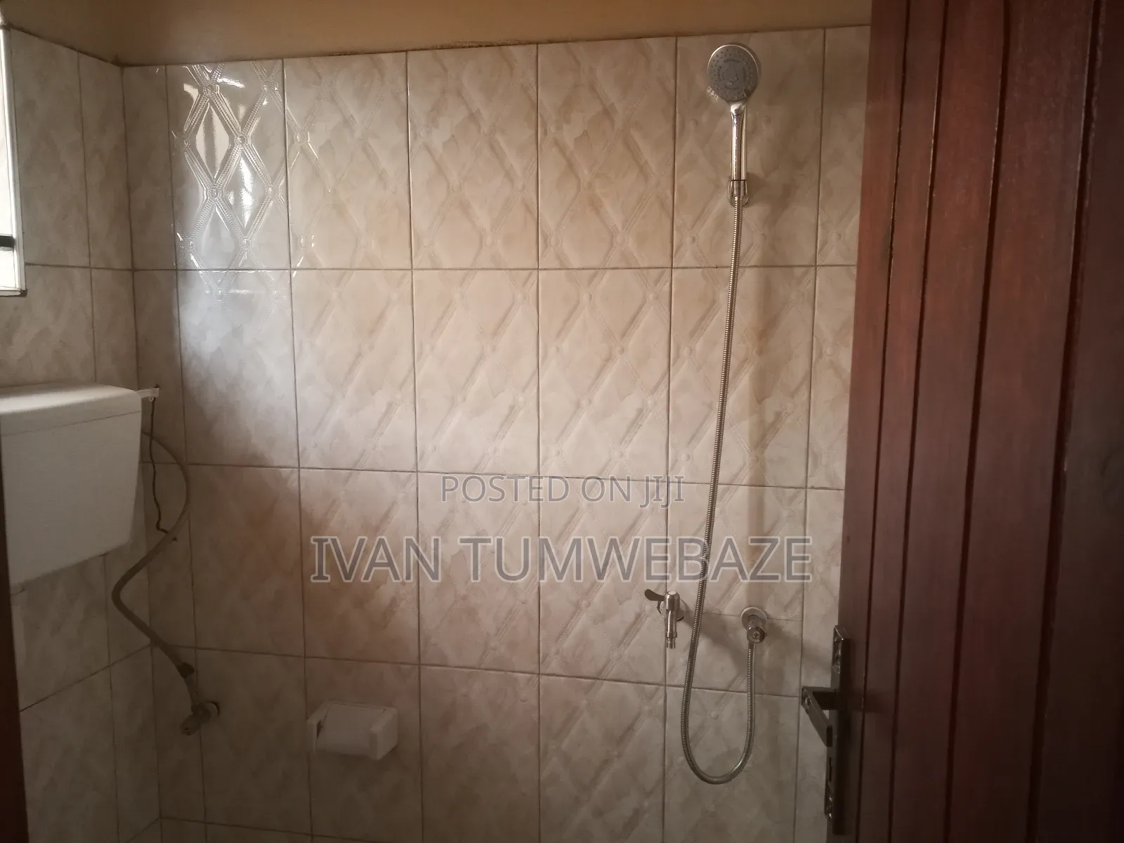 1bdrm Bungalow in Kitende Entebbe Road, Makindye for rent