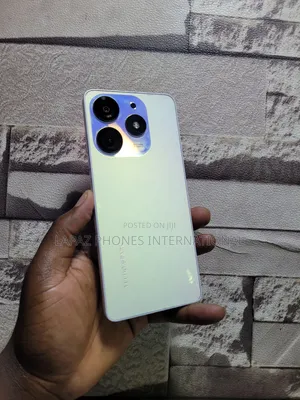 Tecno Spark 10 Pro 256 GB White