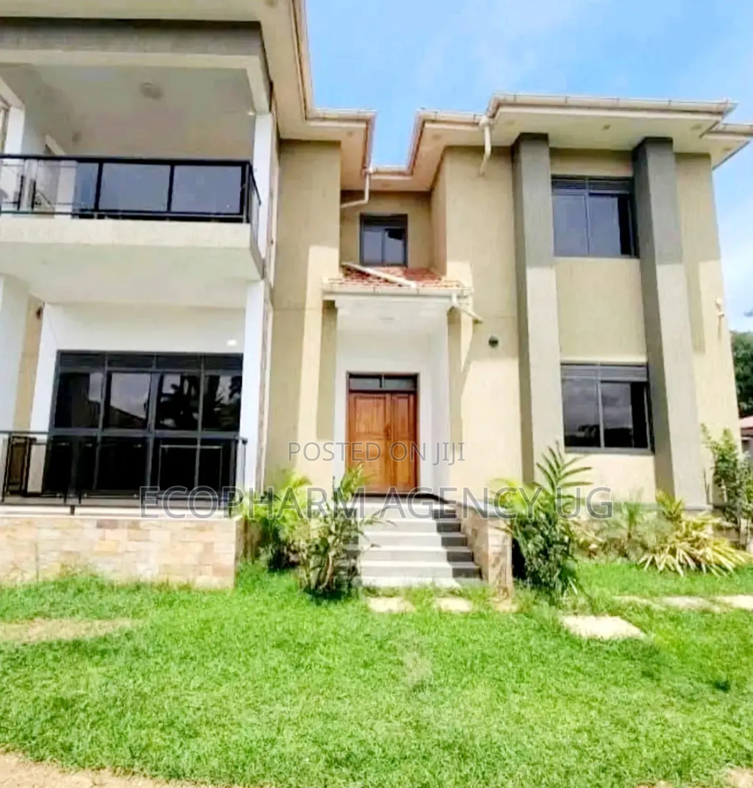 5bdrm Duplex in Kira, Central Division for sale