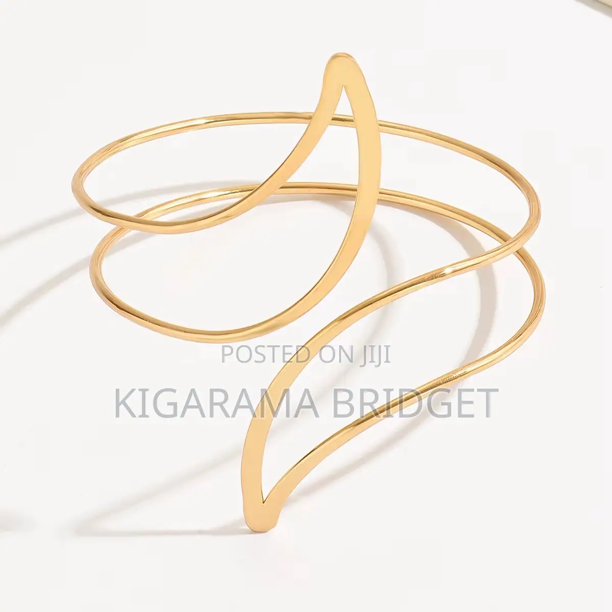 Arm Cuffs in Different Designs