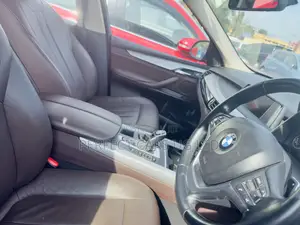 BMW X5 xDrive35d AWD (3.0L 6cyl 8A) 2016 Black