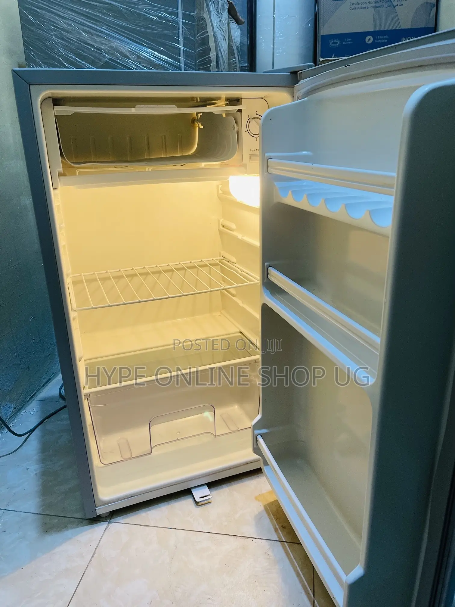 Heaven Lights 120l Adh Home Fridge