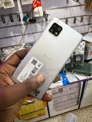 Sharp Aquos sense5G 64 GB Gray