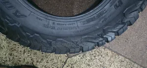 265/65r17 Original Bf Goodrich Slightly Used