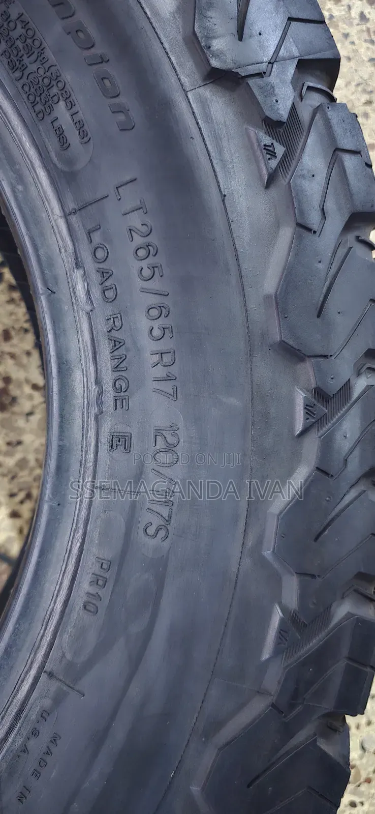 265/65r17 Original Bf Goodrich Slightly Used
