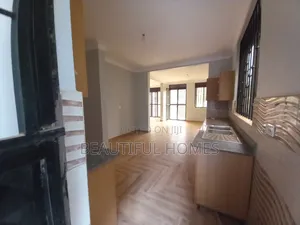 Furnished 4bdrm Duplex in Kira Corporate for sale