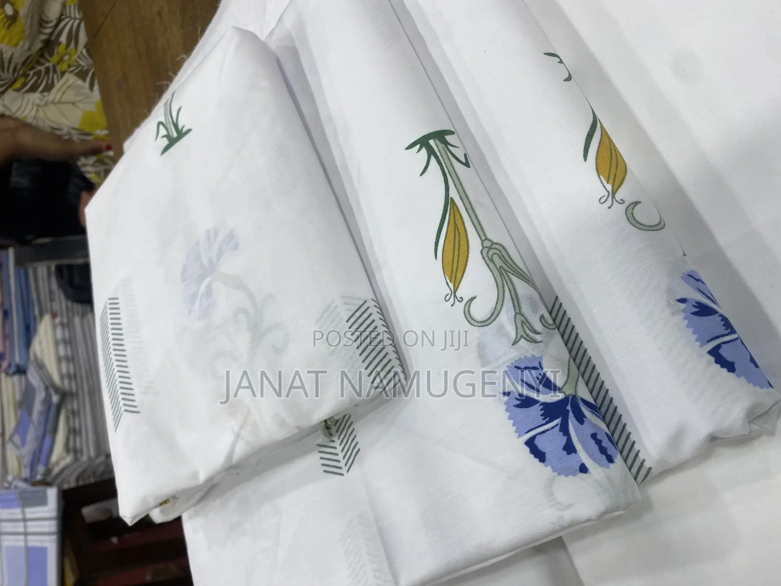 White Blue Floral Bedsheets