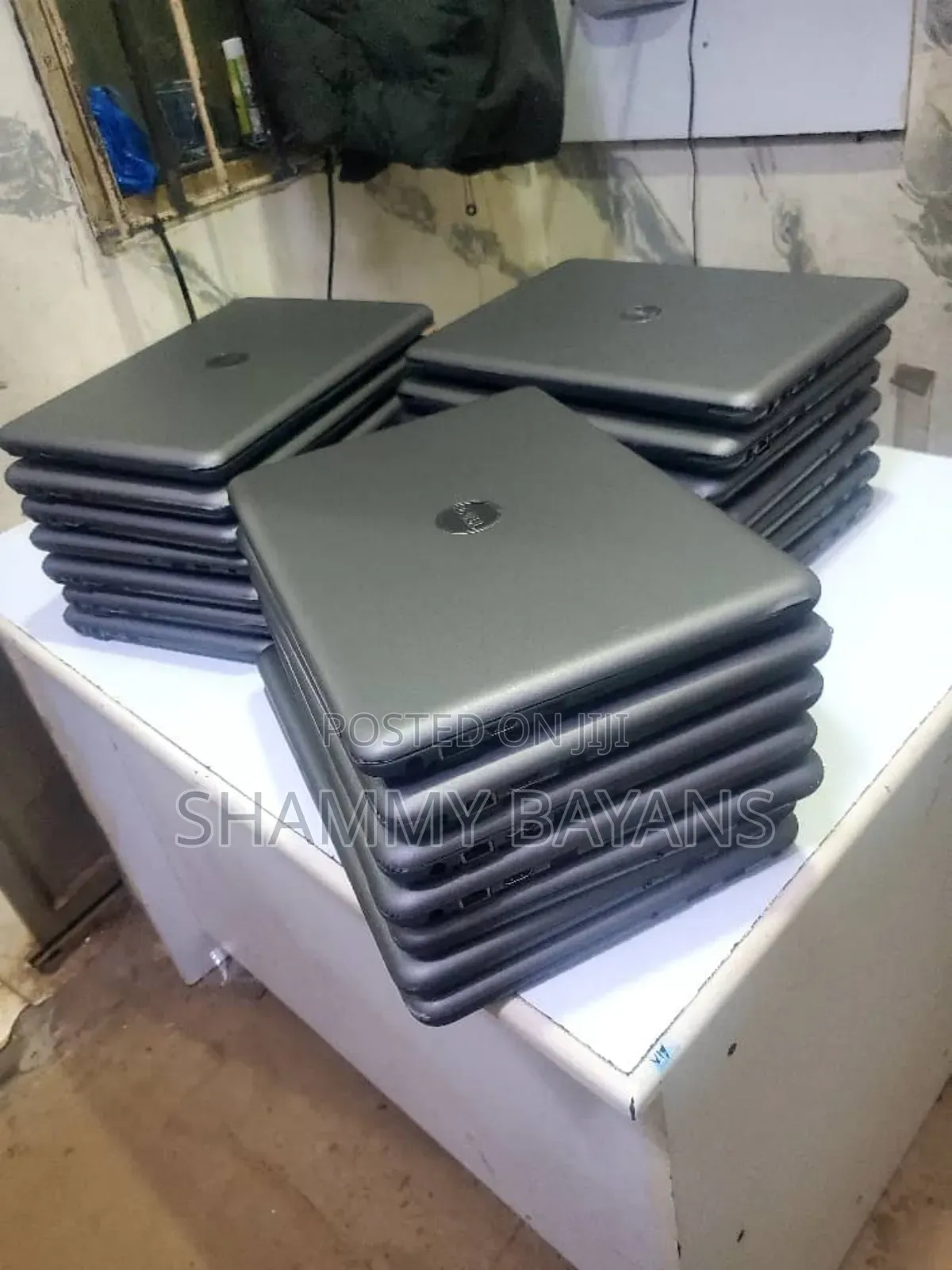Laptop Dell Latitude 3380 4GB Intel Core i3 HDD 500GB