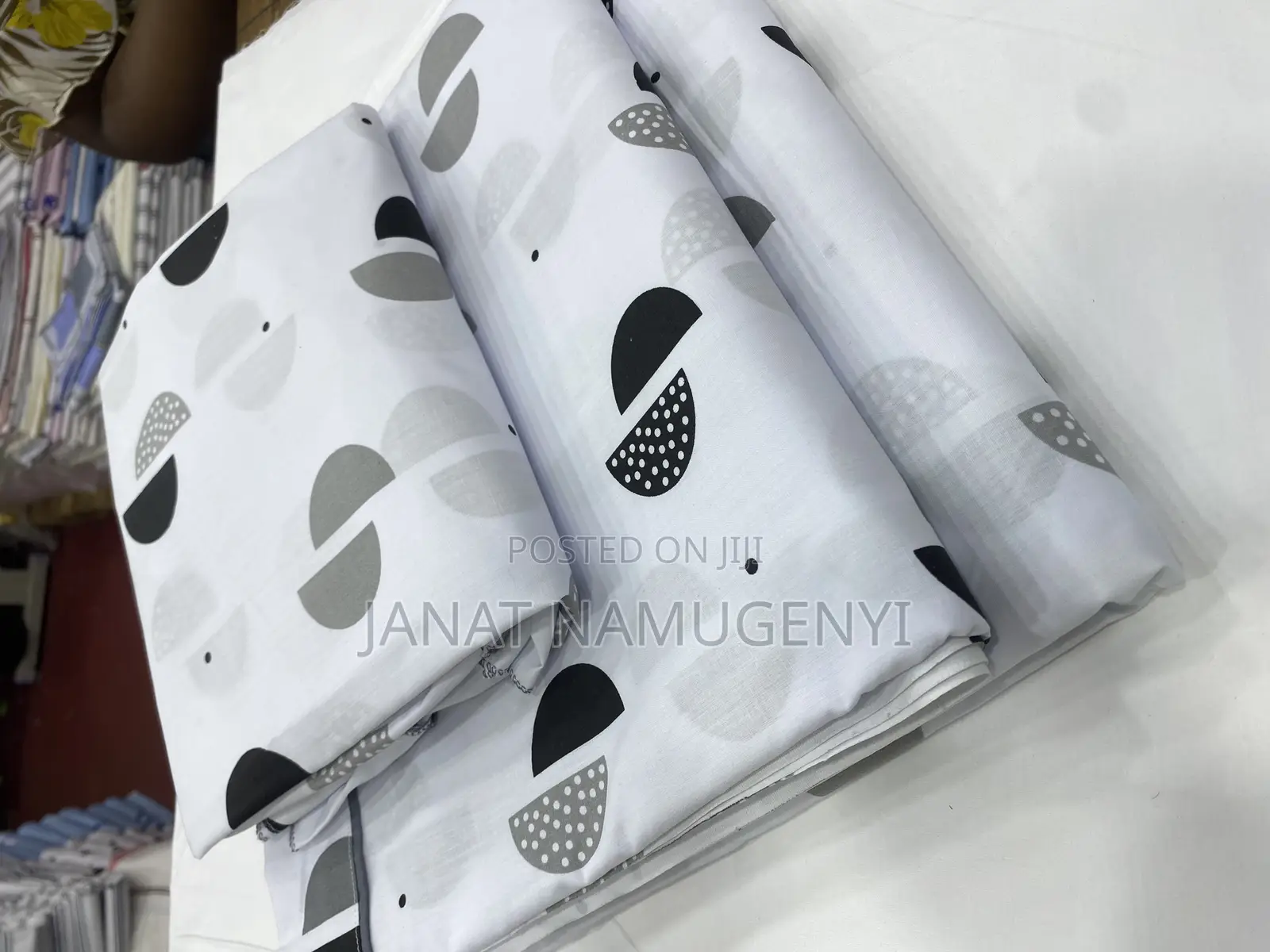 White Gray Circular Design Bedsheets