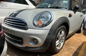 Mini Cooper 2dr Convertible (1.6L 4cyl 6M) 2014 White