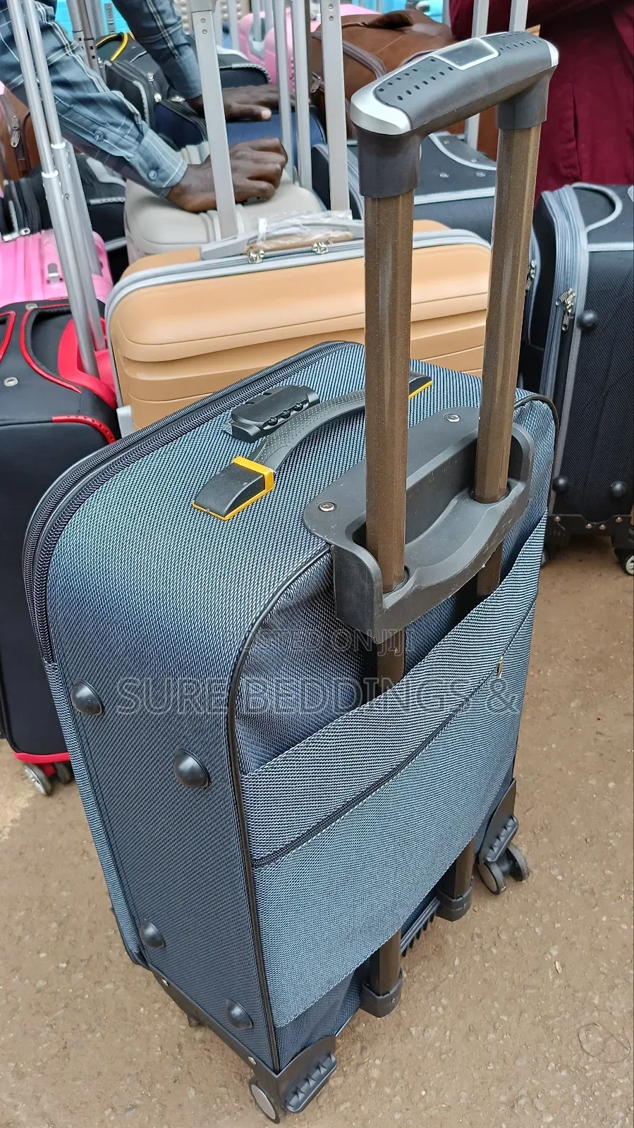 Simple Yuan Travel Suitcase