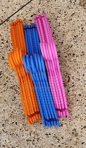 Easy Hangers (12)Pieces