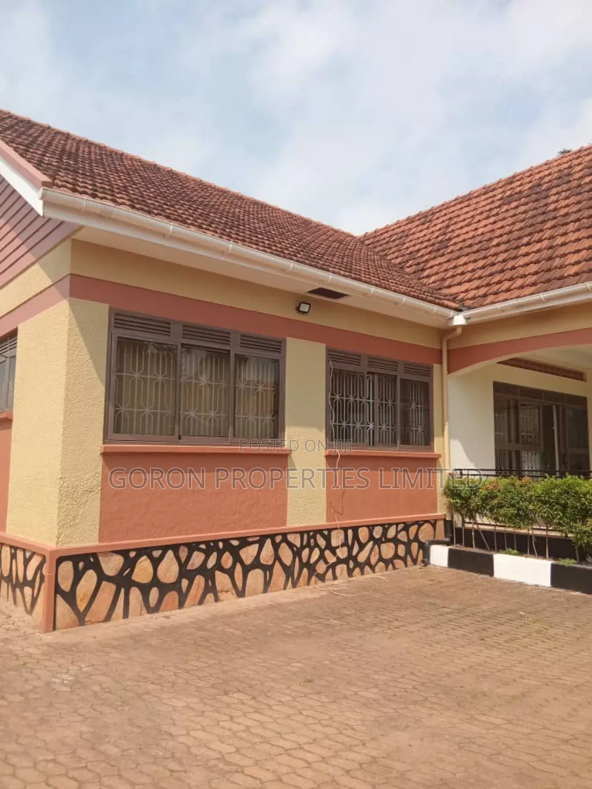 4bdrm House in Ntinda Estate, Central Division for sale