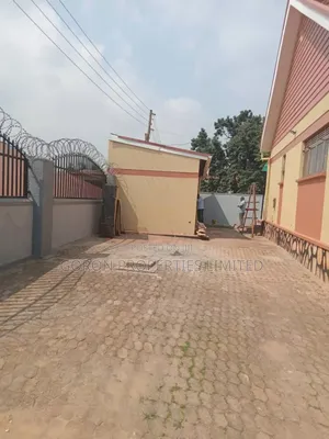 4bdrm House in Ntinda Estate, Central Division for sale