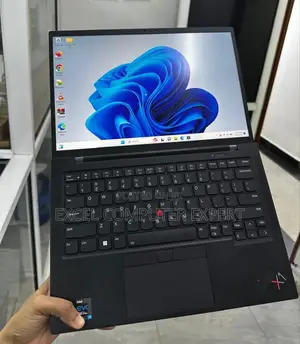 New Laptop Lenovo ThinkPad X1 Carbon Gen11 16GB Intel Core i7 SSD 512GB