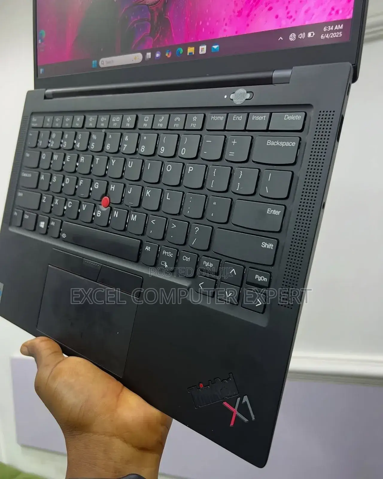 New Laptop Lenovo ThinkPad X1 Carbon Gen11 16GB Intel Core i7 SSD 512GB