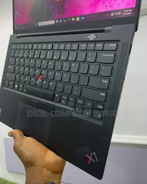 New Laptop Lenovo ThinkPad X1 Carbon Gen11 16GB Intel Core i7 SSD 512GB